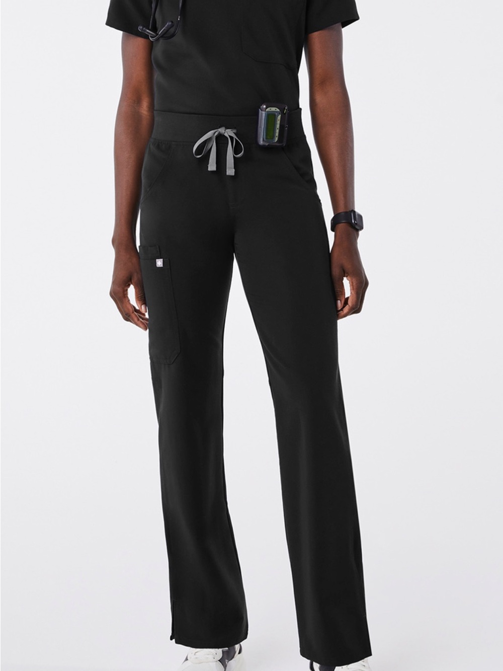 FIGS Kade Cargo (Black)